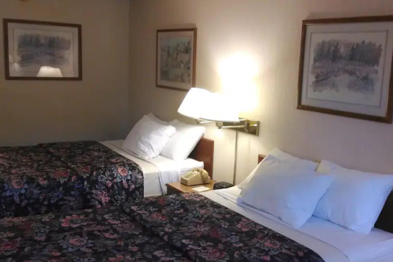 Americas Best Value Inn Marion Nc Экстерьер фото
