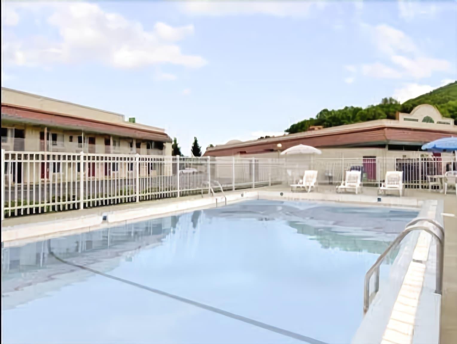 Americas Best Value Inn Marion Nc Удобства фото