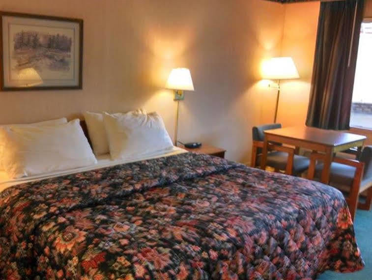 Americas Best Value Inn Marion Nc Экстерьер фото
